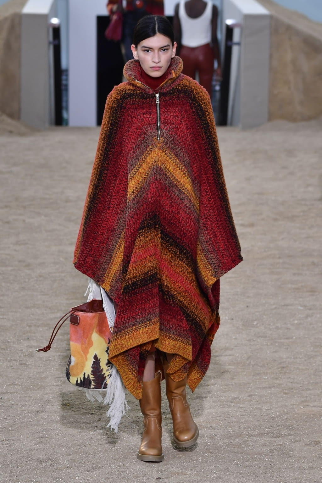 Fashion Week Paris Fall/Winter 2022 look 7 from the Chloé collection 女装