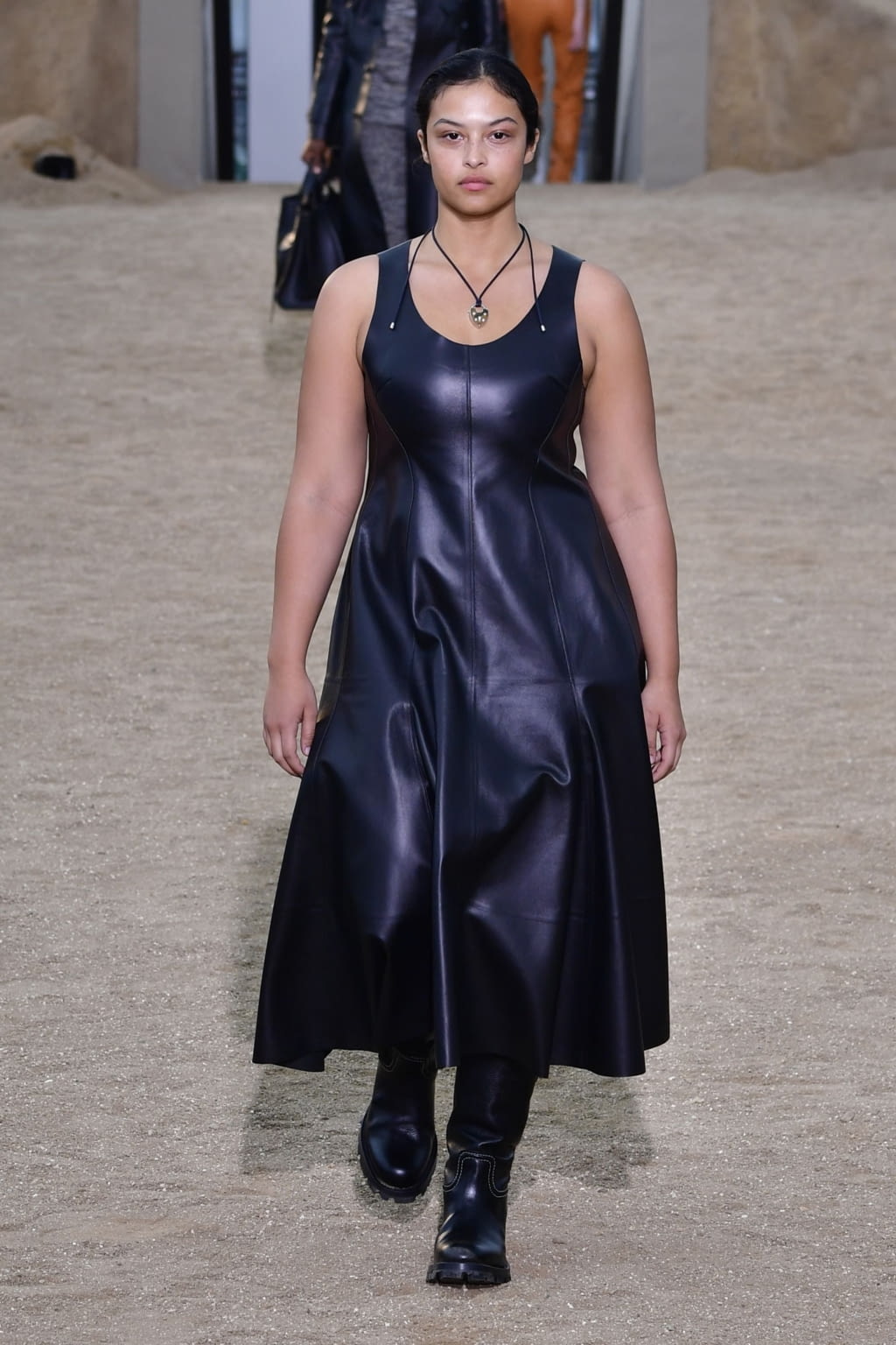 Fashion Week Paris Fall/Winter 2022 look 19 from the Chloé collection 女装