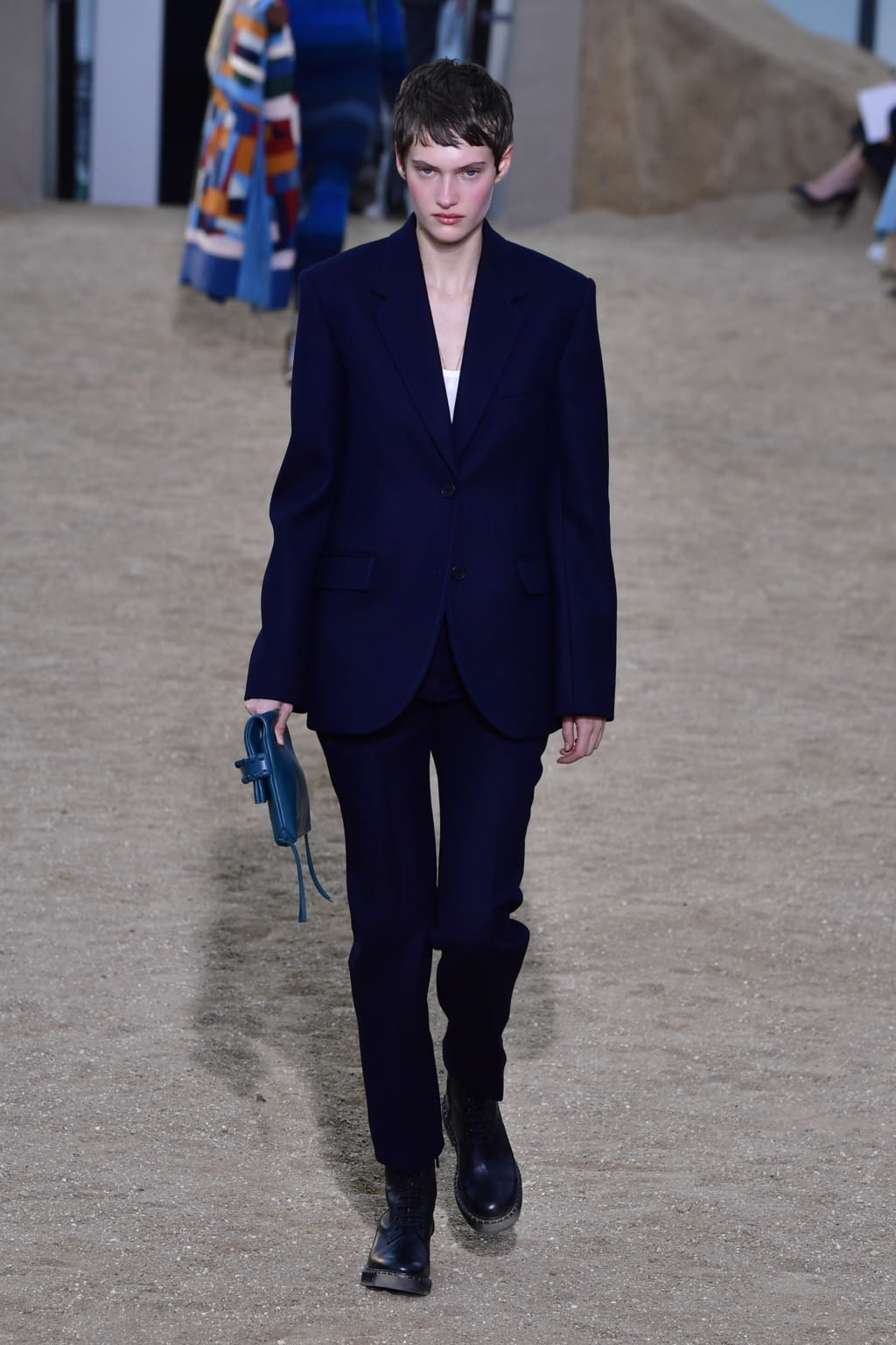 Fashion Week Paris Fall/Winter 2022 look 32 from the Chloé collection womenswear
