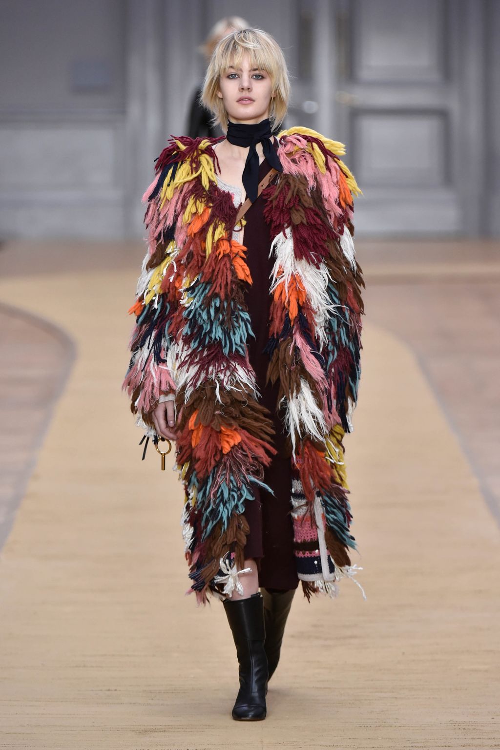 Fashion Week Paris Fall/Winter 2016 look 41 from the Chloé collection womenswear