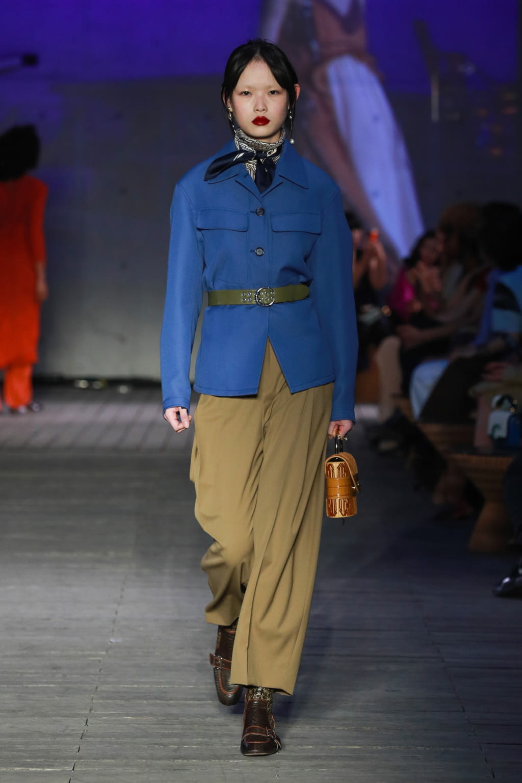 Chloé Resort 20 womenswear #16 - Tagwalk: The Fashion Search Engine
