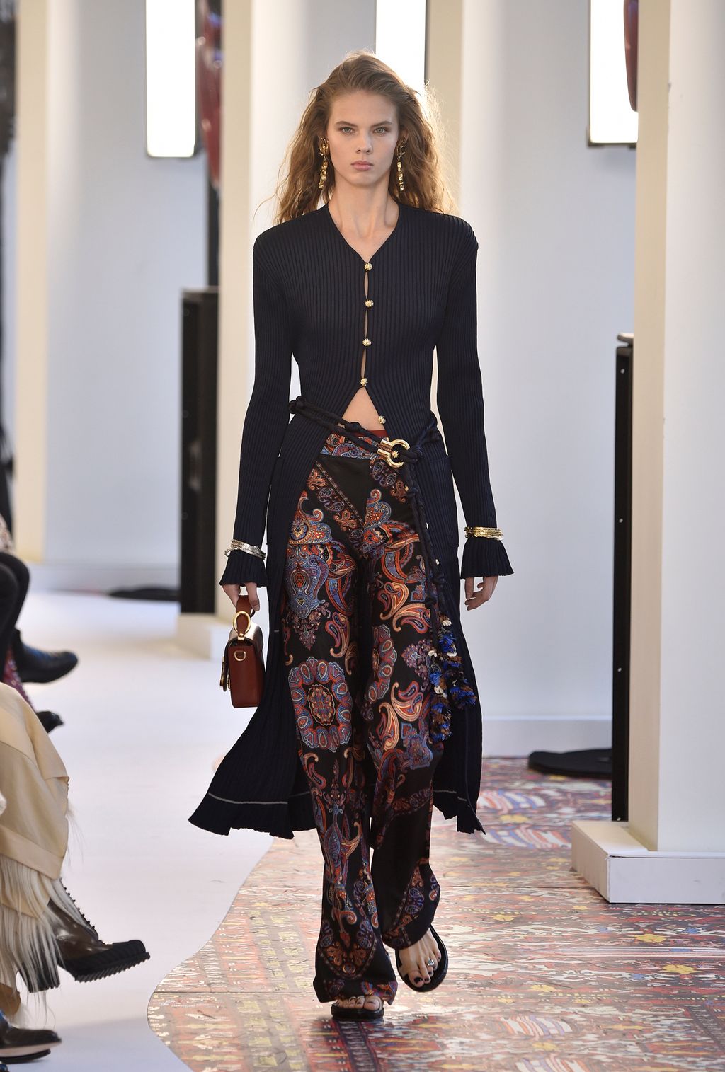 Fashion Week Paris Spring/Summer 2019 look 24 from the Chloé collection womenswear