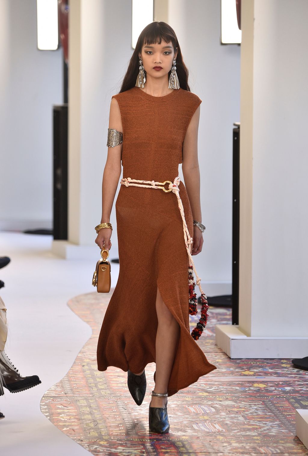 Fashion Week Paris Spring/Summer 2019 look 26 from the Chloé collection 女装