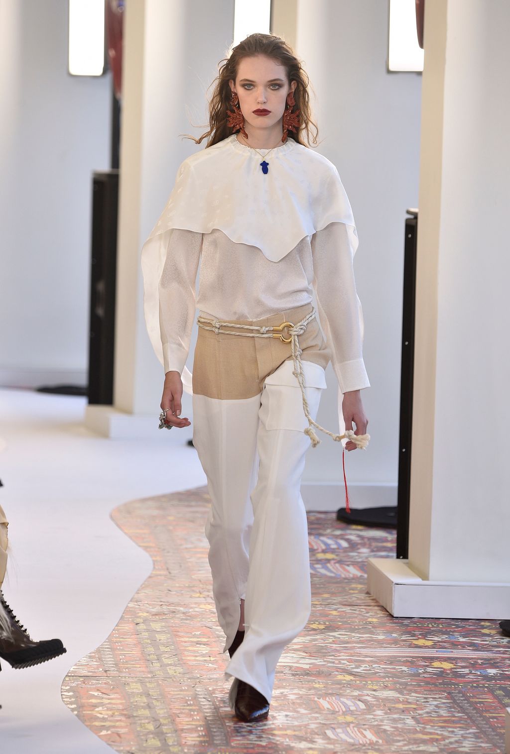 Fashion Week Paris Spring/Summer 2019 look 46 from the Chloé collection womenswear