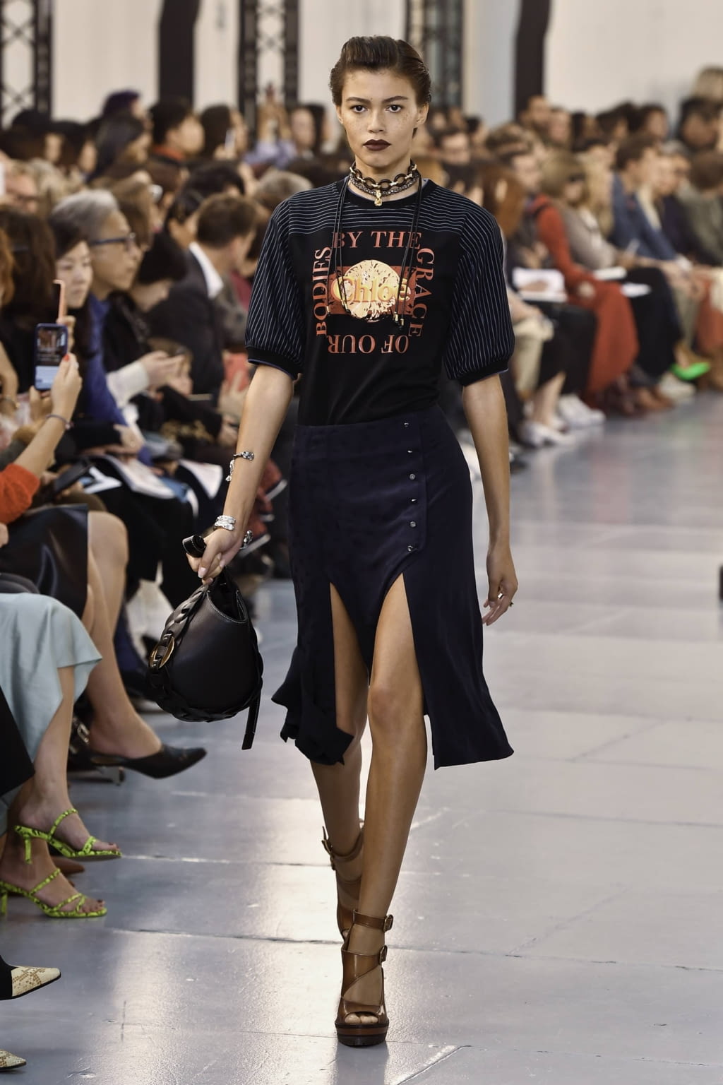 Fashion Week Paris Spring/Summer 2020 look 14 from the Chloé collection 女装