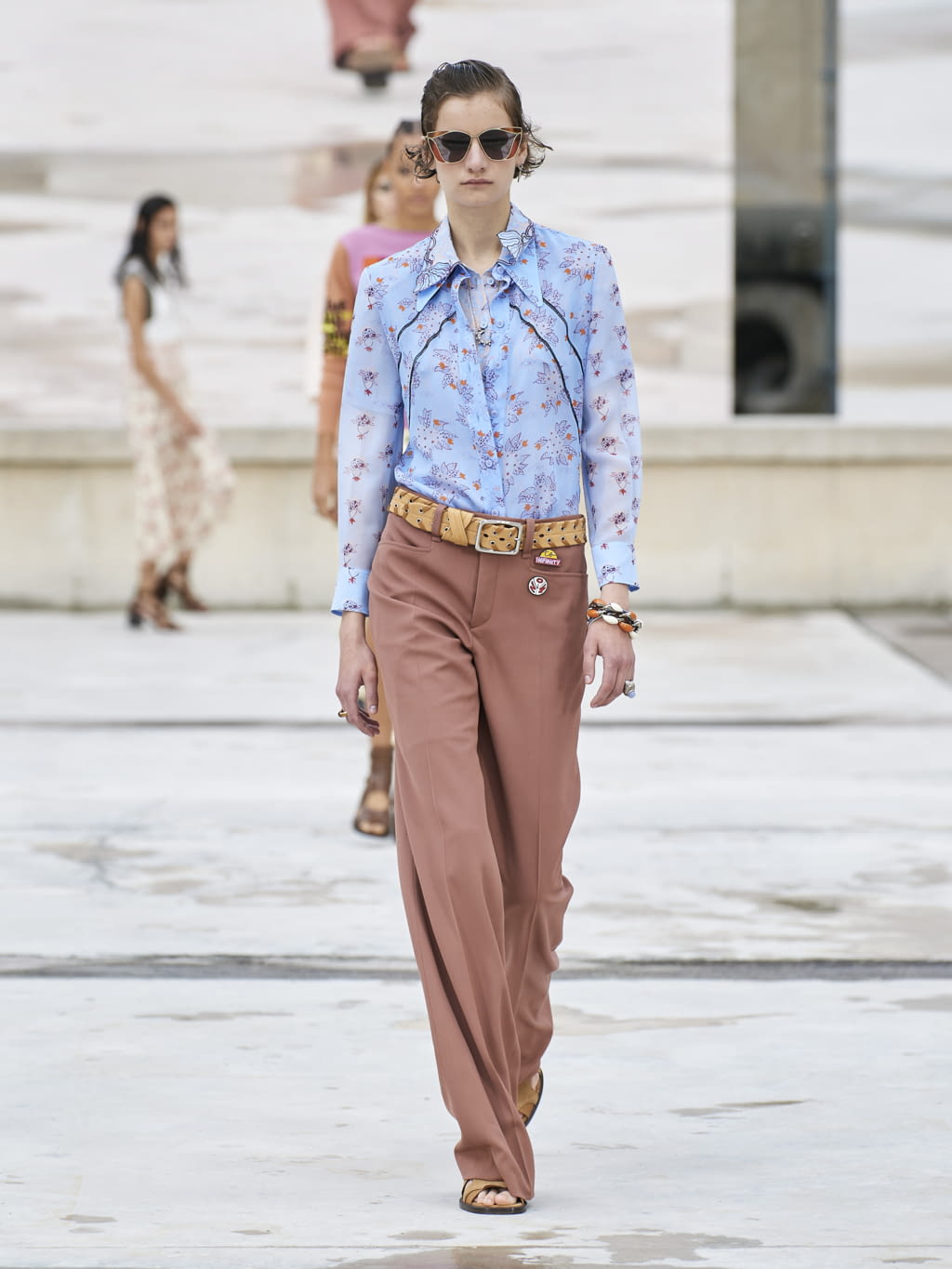 Fashion Week Paris Spring/Summer 2021 look 13 from the Chloé collection womenswear