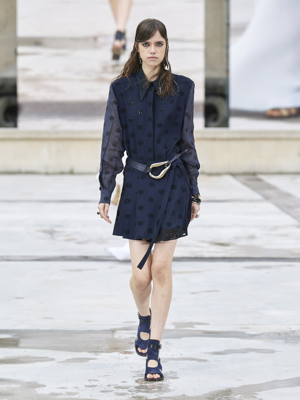 Fashion Week Paris Spring/Summer 2021 look 33 from the Chloé collection womenswear