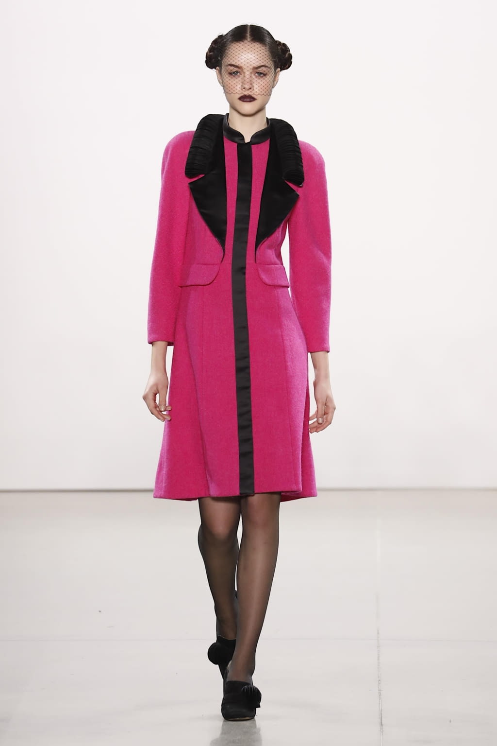 Fashion Week New York Fall/Winter 2020 look 1 de la collection Chocheng womenswear