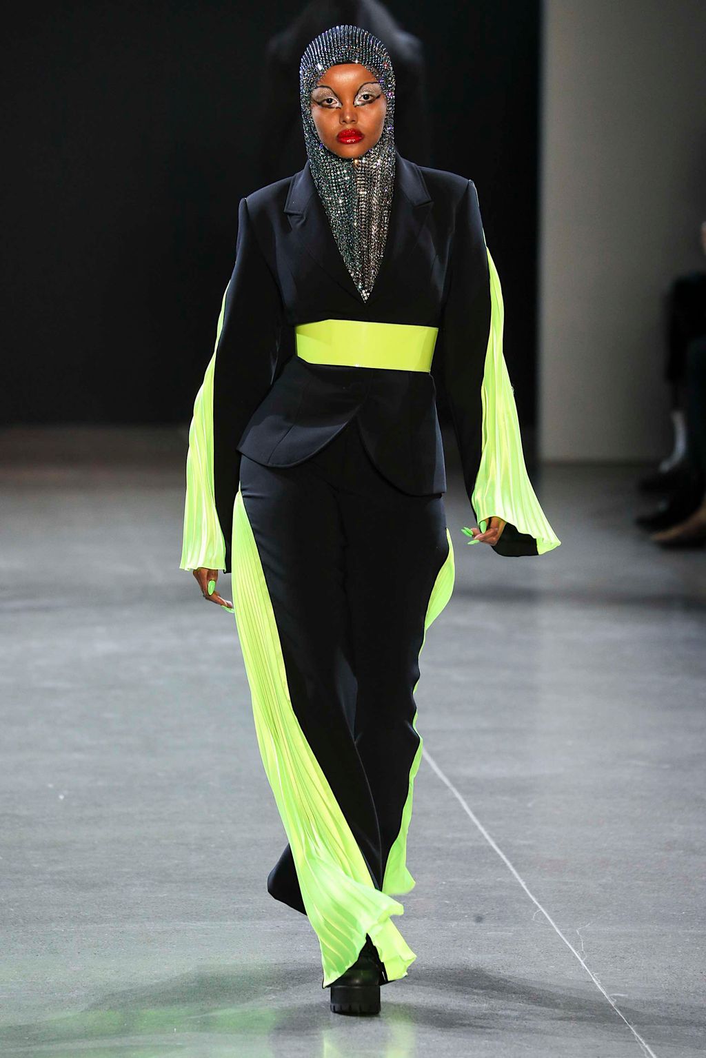 Fashion Week New York Fall/Winter 2019 look 35 from the Christian Cowan collection 女装