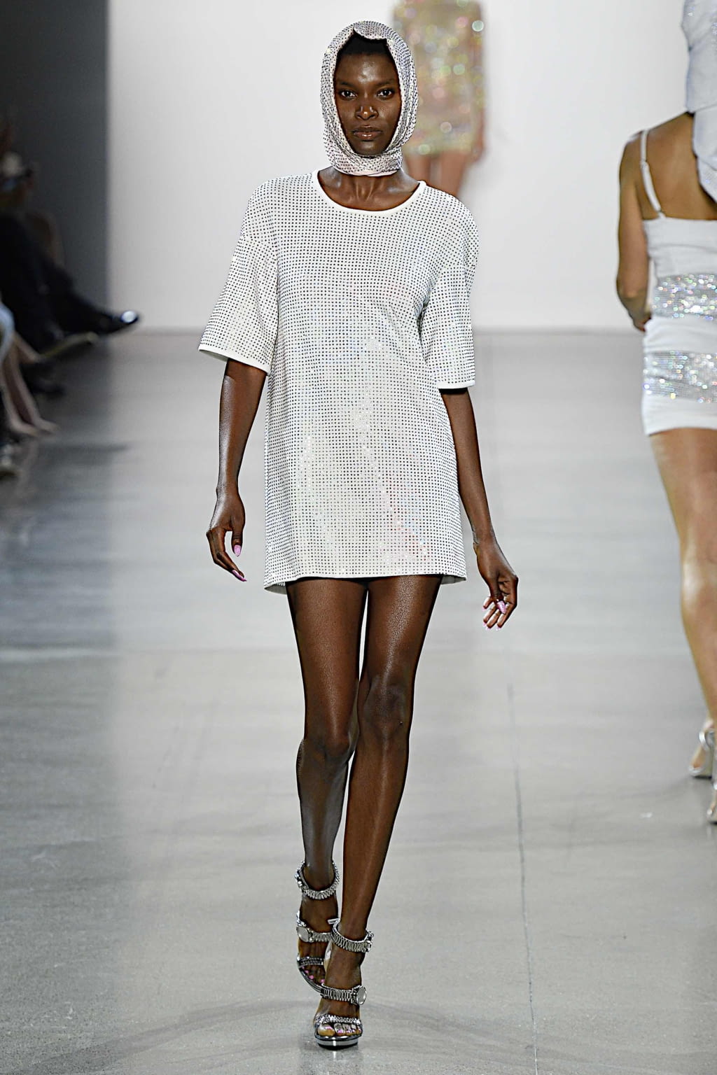 Fashion Week New York Spring/Summer 2020 look 2 de la collection Christian Cowan womenswear