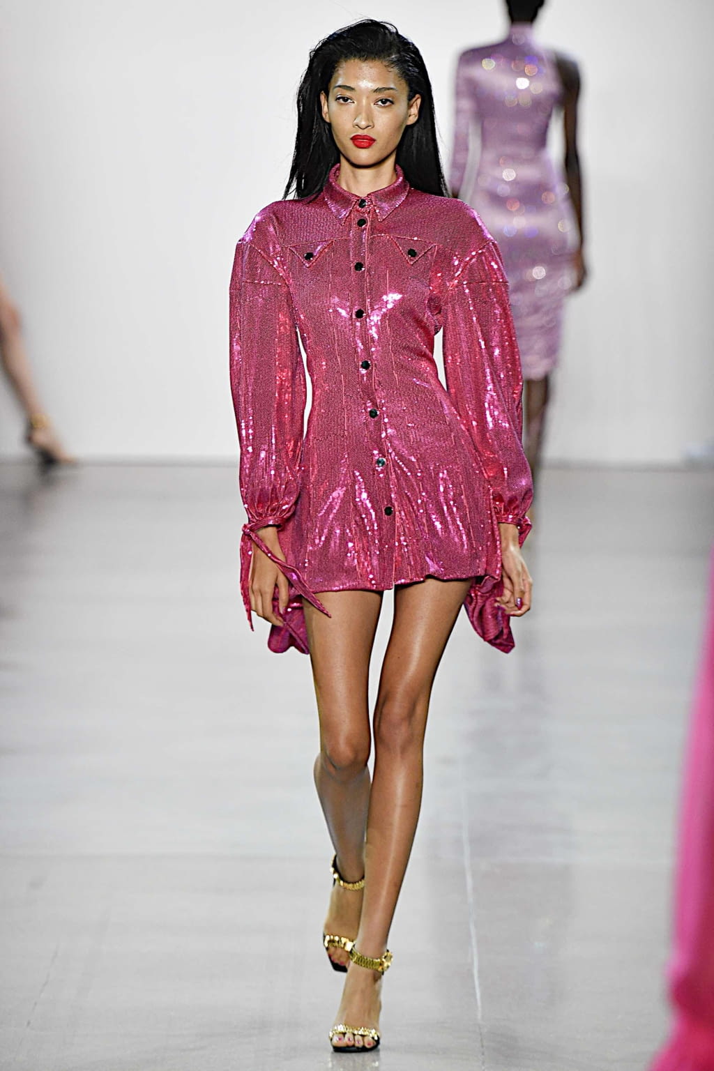 Fashion Week New York Spring/Summer 2020 look 24 de la collection Christian Cowan womenswear
