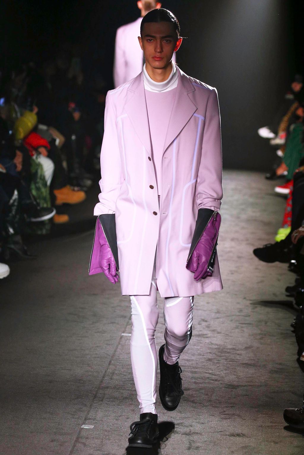 Fashion Week Paris Fall/Winter 2019 look 16 de la collection Christian Dada menswear