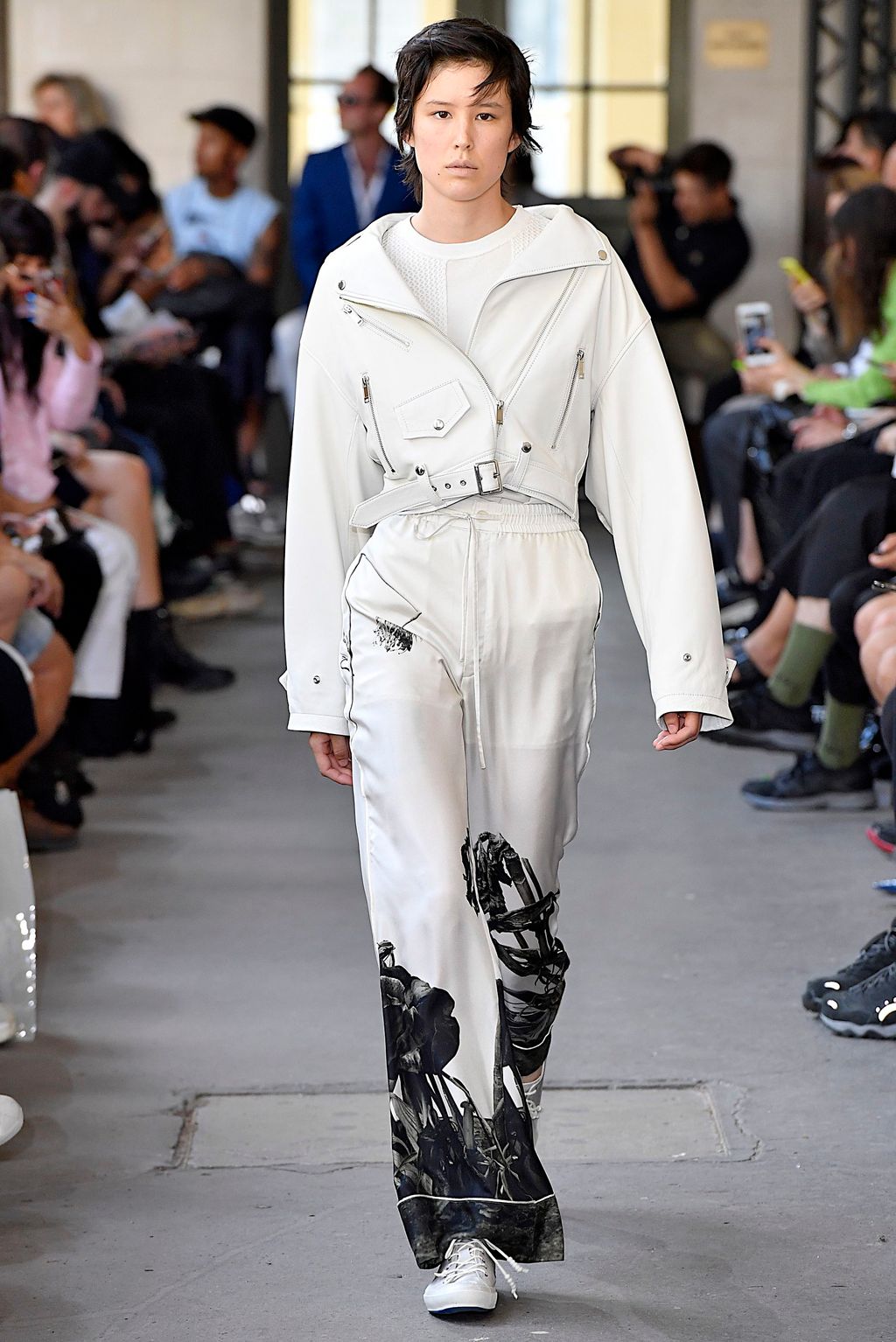 Fashion Week Paris Spring/Summer 2019 look 8 from the Christian Dada collection 男装
