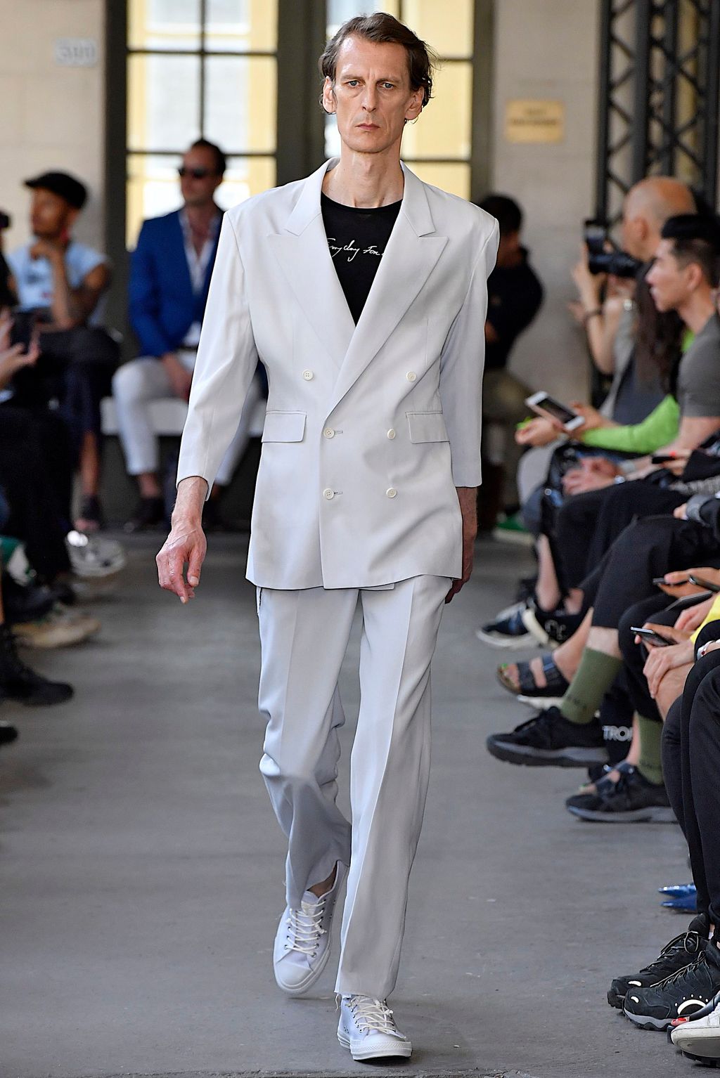 Fashion Week Paris Spring/Summer 2019 look 25 from the Christian Dada collection 男装