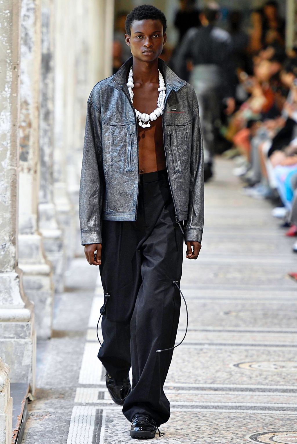Fashion Week Paris Spring/Summer 2020 look 34 de la collection Christian Dada menswear