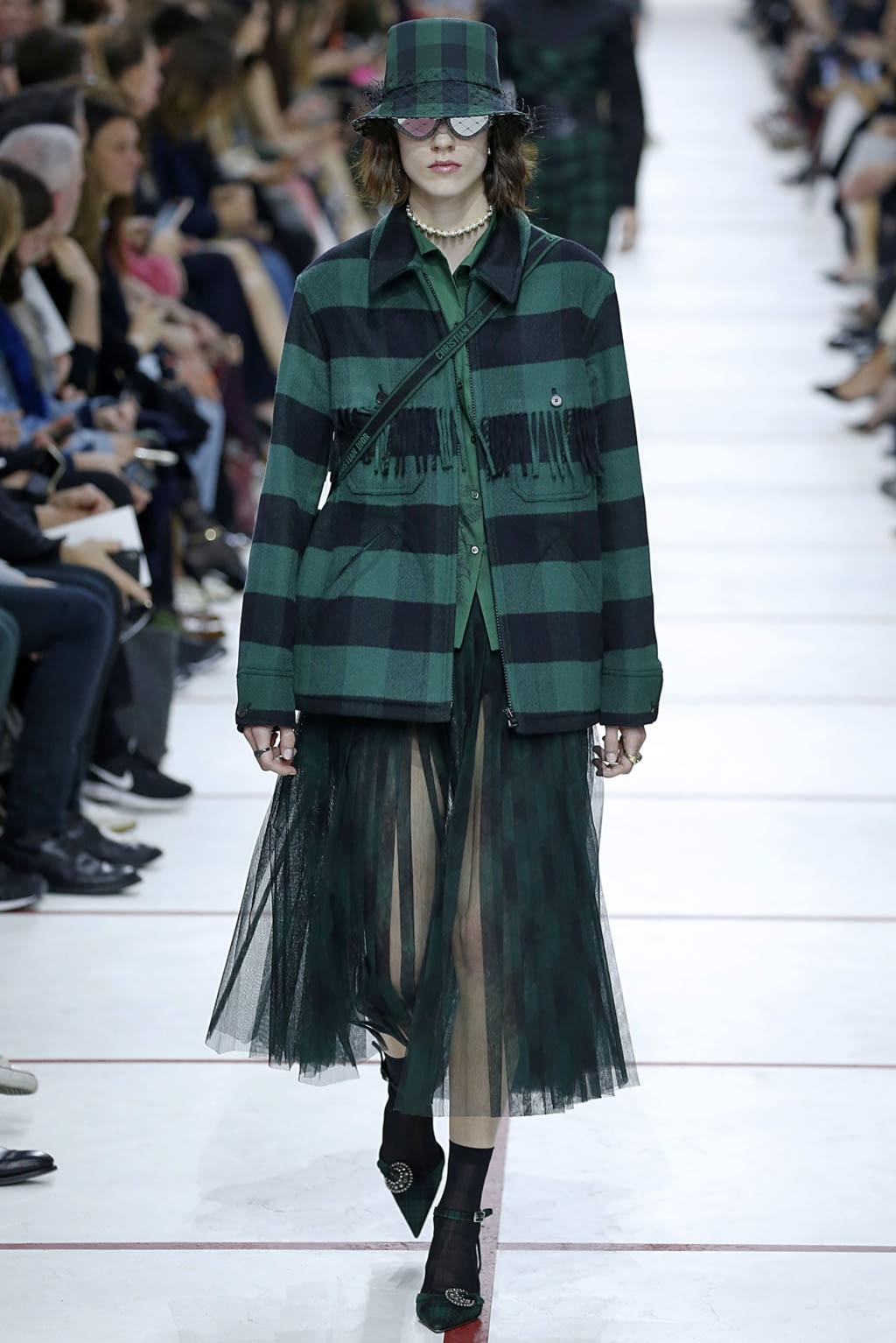 Fashion Week Paris Fall/Winter 2019 look 12 from the Christian Dior collection 女装