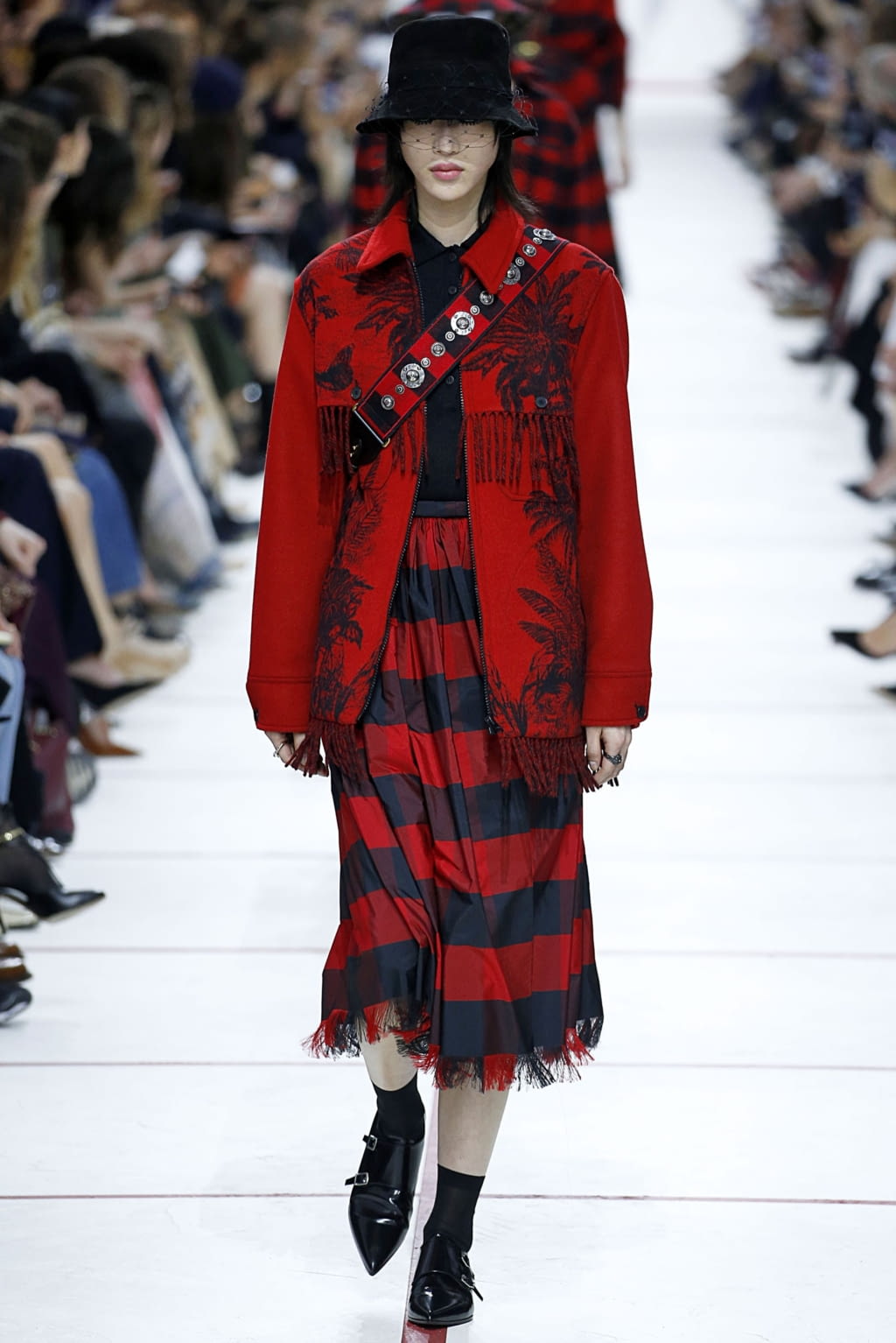Fashion Week Paris Fall/Winter 2019 look 21 from the Christian Dior collection 女装