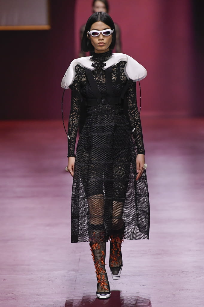 Fashion Week Paris Fall/Winter 2022 look 6 from the Christian Dior collection 女装