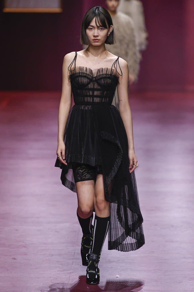 Fashion Week Paris Fall/Winter 2022 look 29 de la collection Christian Dior womenswear