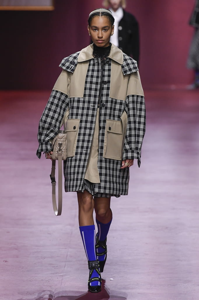 Fashion Week Paris Fall/Winter 2022 look 40 de la collection Christian Dior womenswear