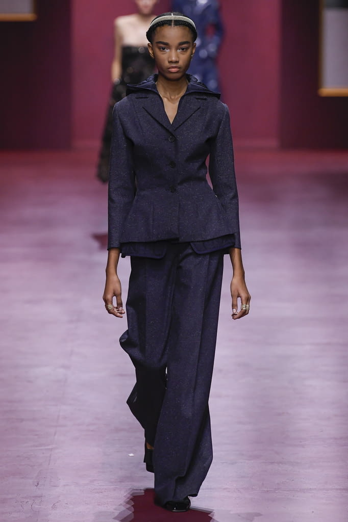 Fashion Week Paris Fall/Winter 2022 look 54 de la collection Christian Dior womenswear