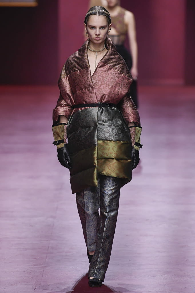 Fashion Week Paris Fall/Winter 2022 look 71 de la collection Christian Dior womenswear