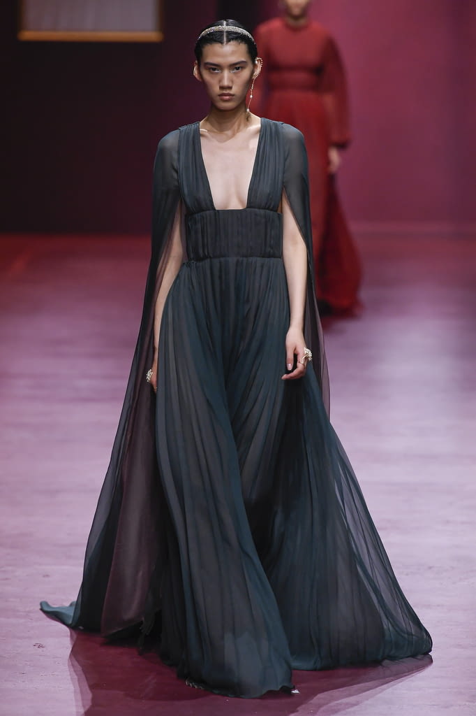 Fashion Week Paris Fall/Winter 2022 look 77 de la collection Christian Dior womenswear