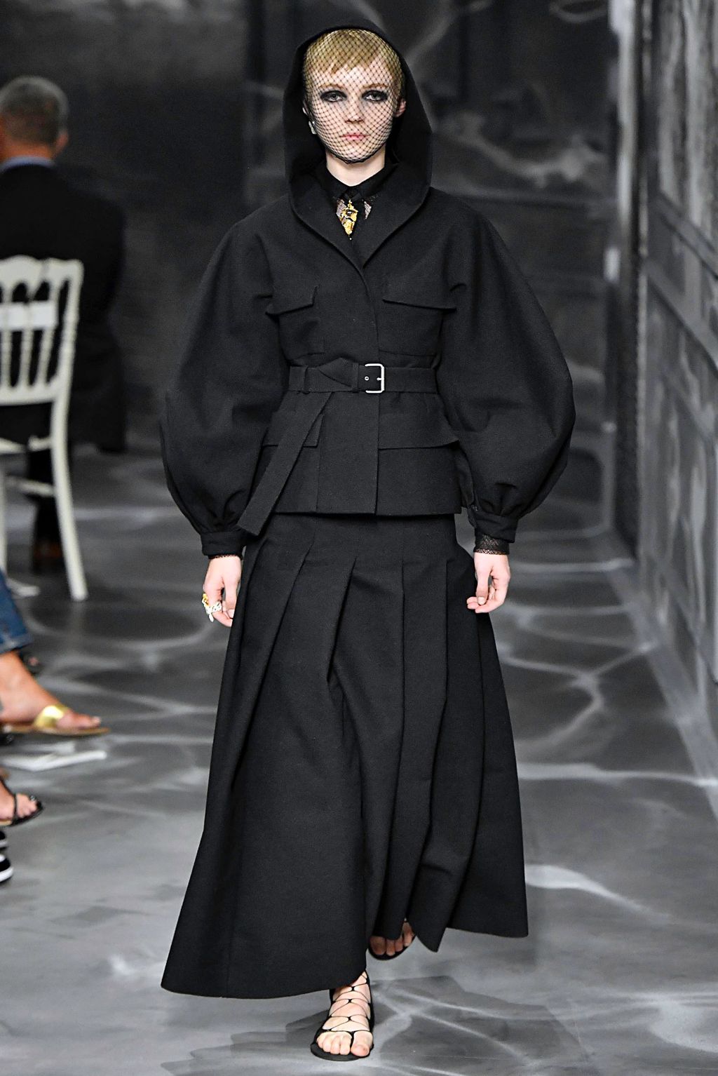 Fashion Week Paris Fall/Winter 2019 look 2 from the Christian Dior collection 高级定制