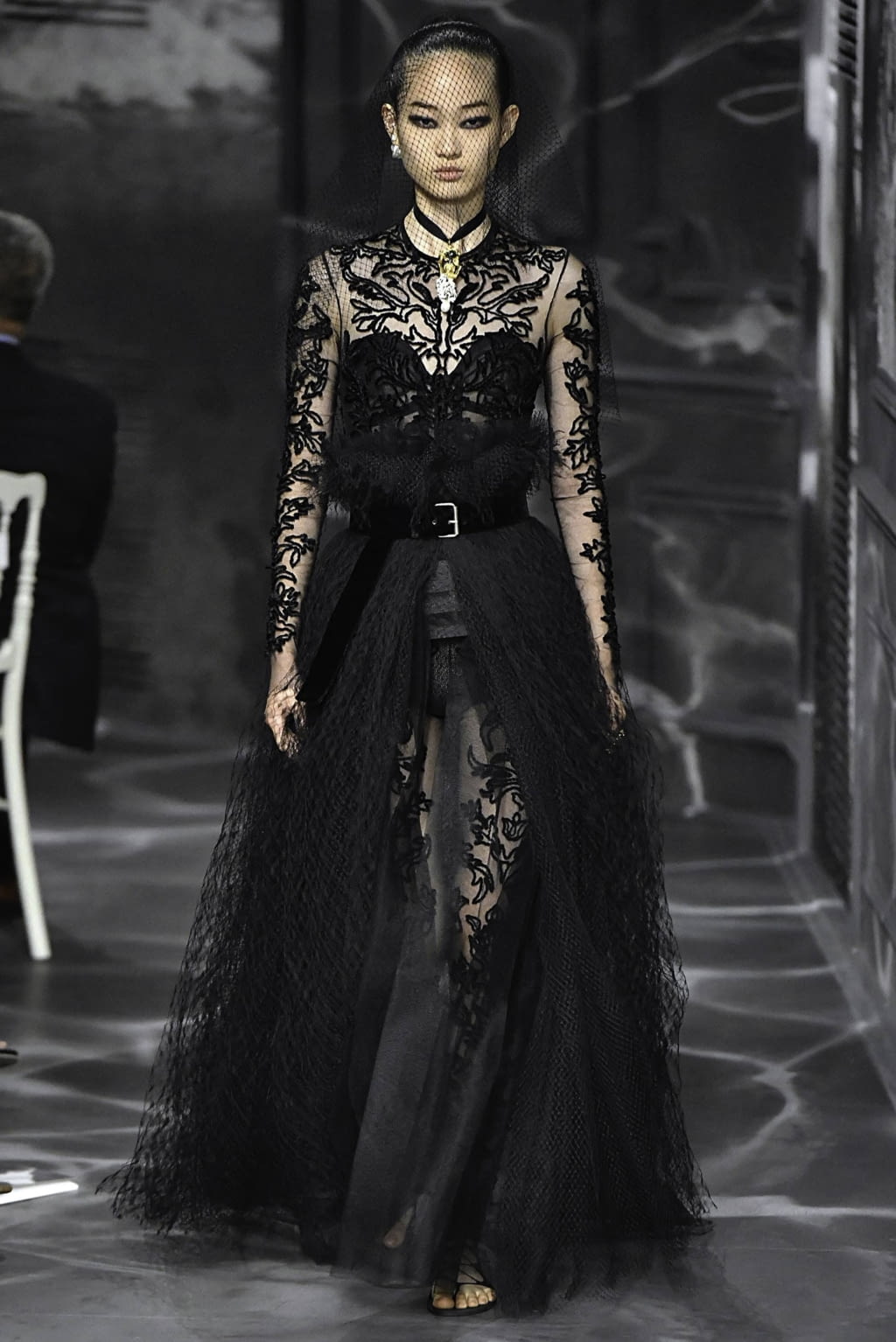 Fashion Week Paris Fall/Winter 2019 look 6 from the Christian Dior collection 高级定制