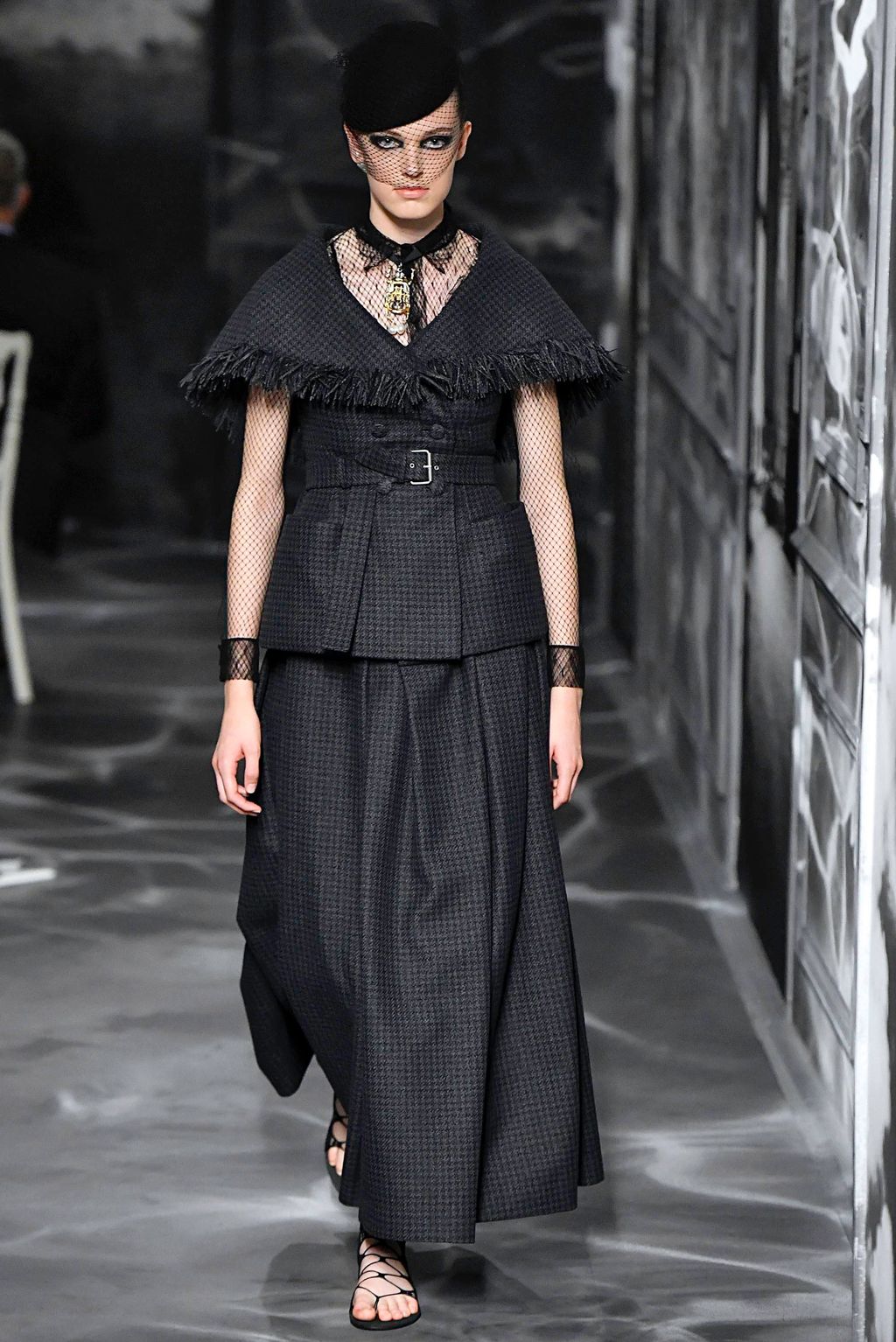 Fashion Week Paris Fall/Winter 2019 look 24 from the Christian Dior collection 高级定制