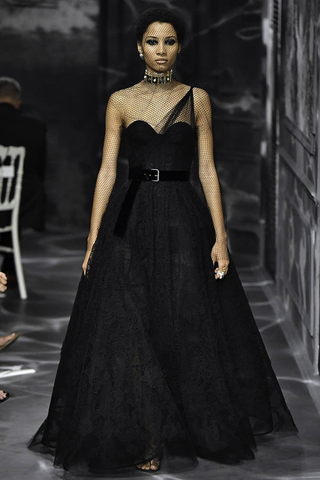 Fashion Week Paris Fall/Winter 2019 look 29 from the Christian Dior collection couture