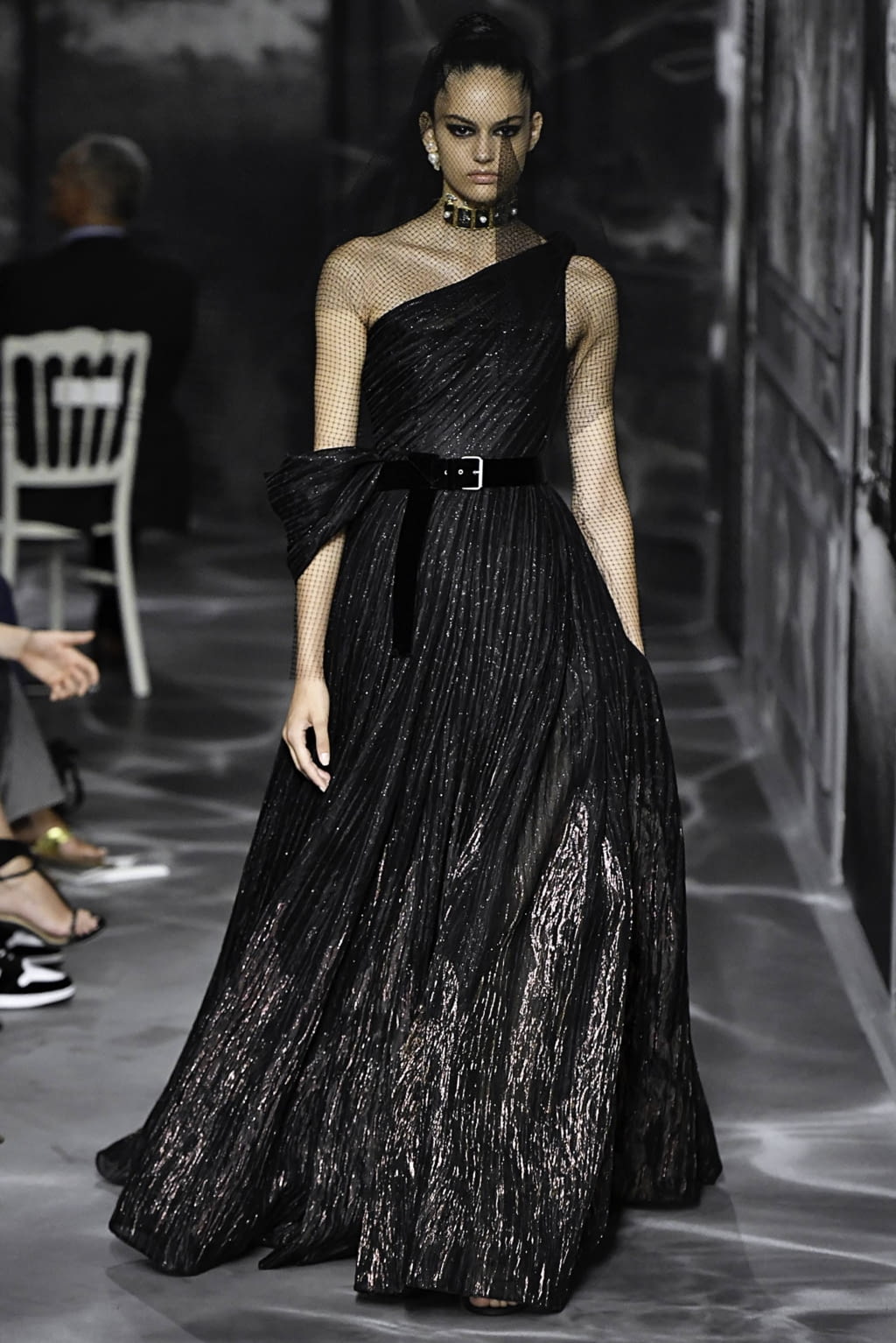 Fashion Week Paris Fall/Winter 2019 look 33 from the Christian Dior collection couture