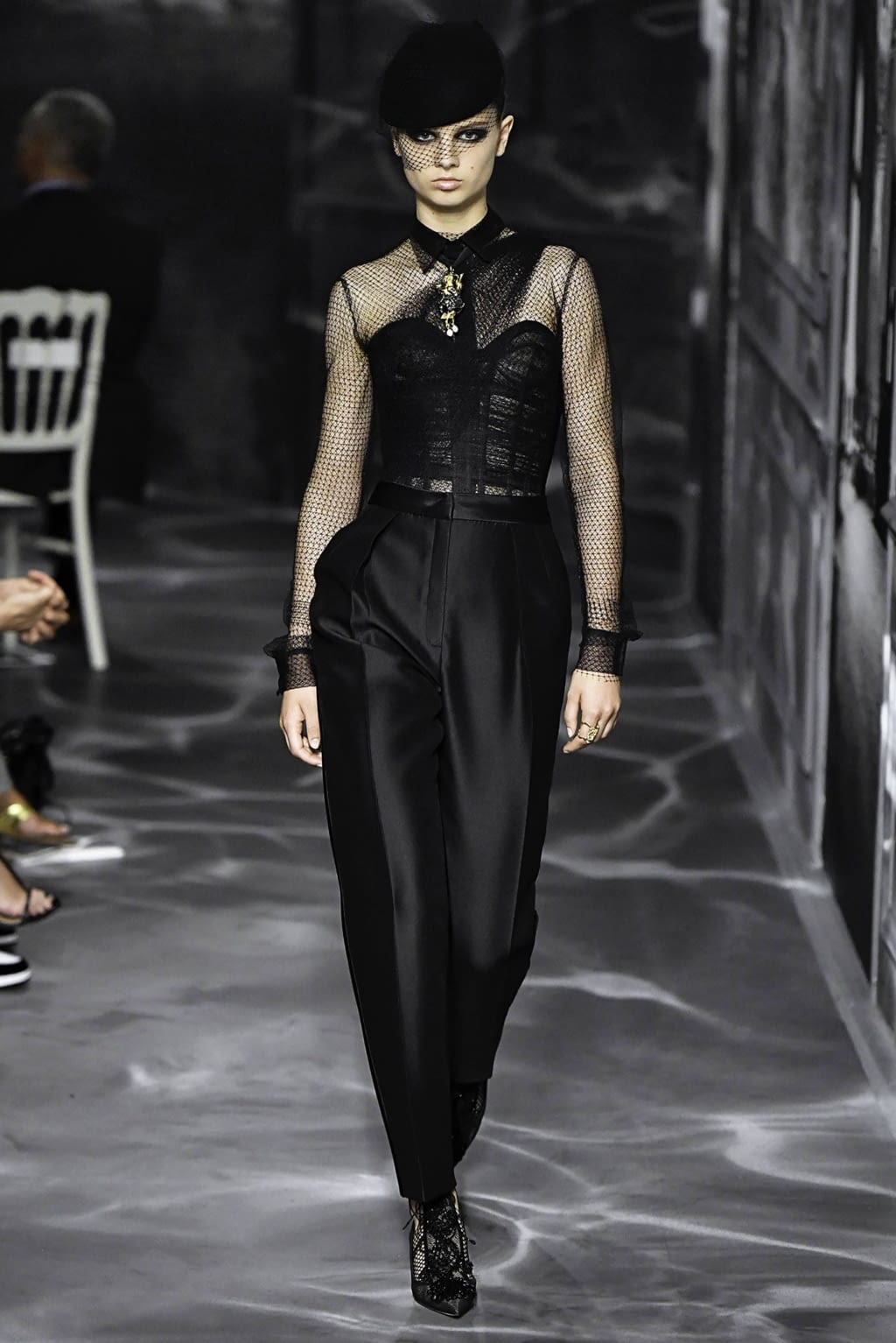 Fashion Week Paris Fall/Winter 2019 look 36 from the Christian Dior collection 高级定制