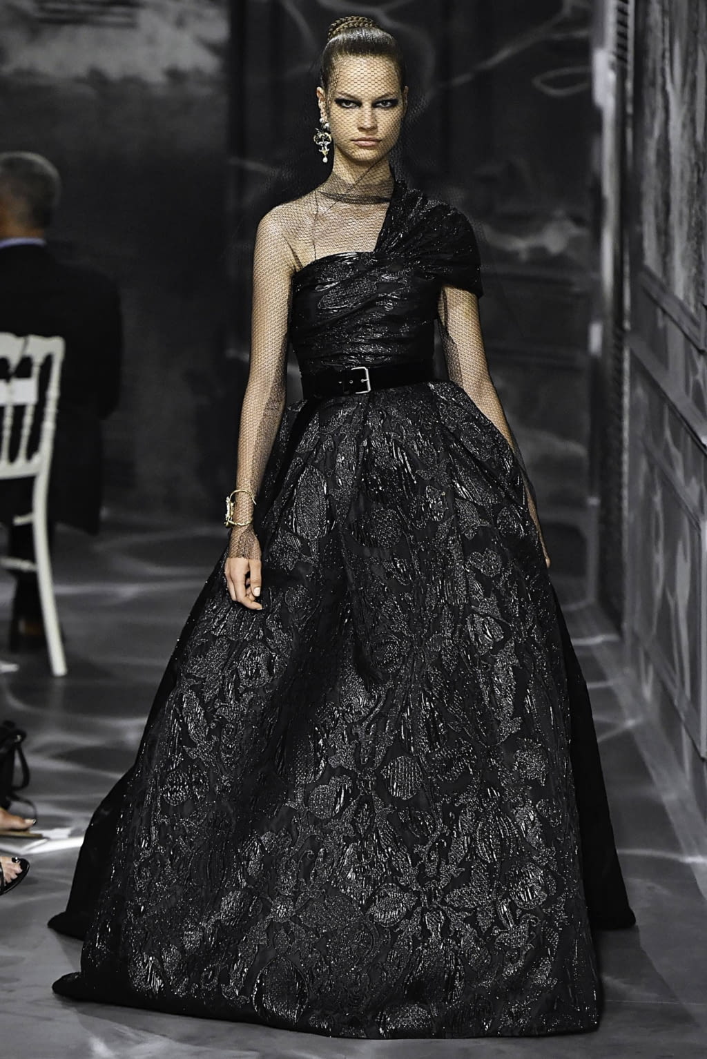 Fashion Week Paris Fall/Winter 2019 look 48 from the Christian Dior collection 高级定制
