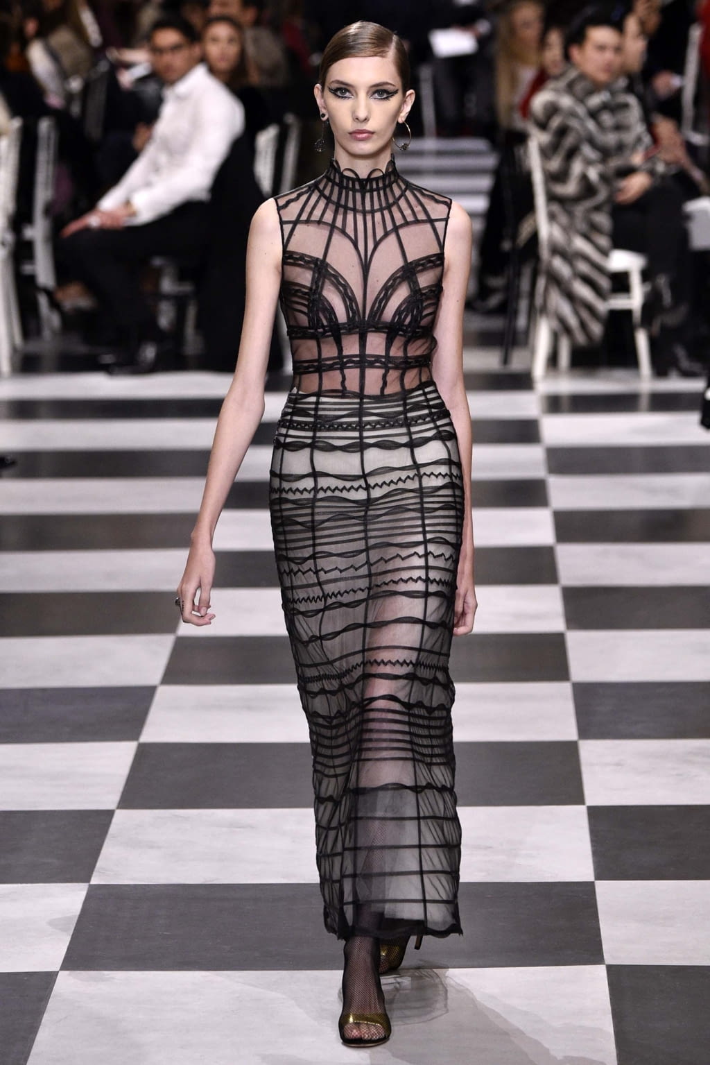 Fashion Week Paris Spring/Summer 2018 look 11 de la collection Christian Dior couture
