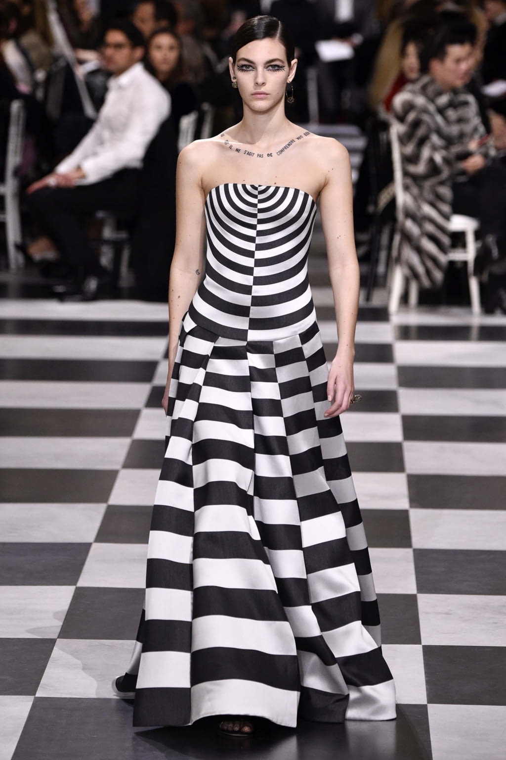 Fashion Week Paris Spring/Summer 2018 look 12 from the Christian Dior collection couture