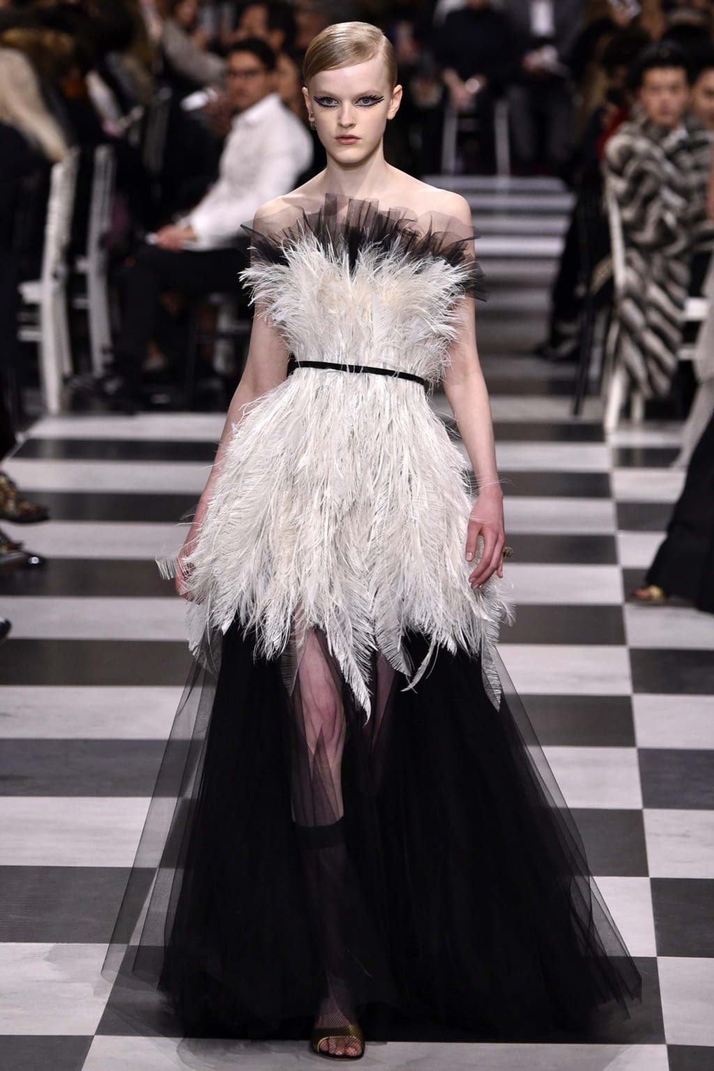 Fashion Week Paris Spring/Summer 2018 look 23 de la collection Christian Dior couture