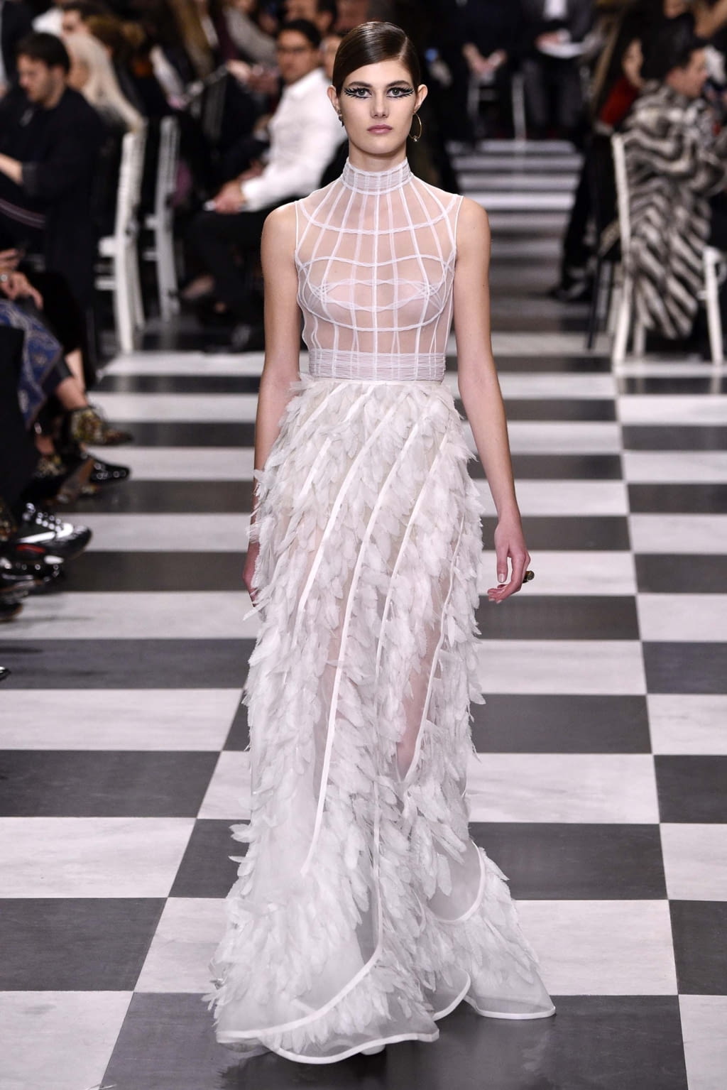 Fashion Week Paris Spring/Summer 2018 look 33 from the Christian Dior collection couture