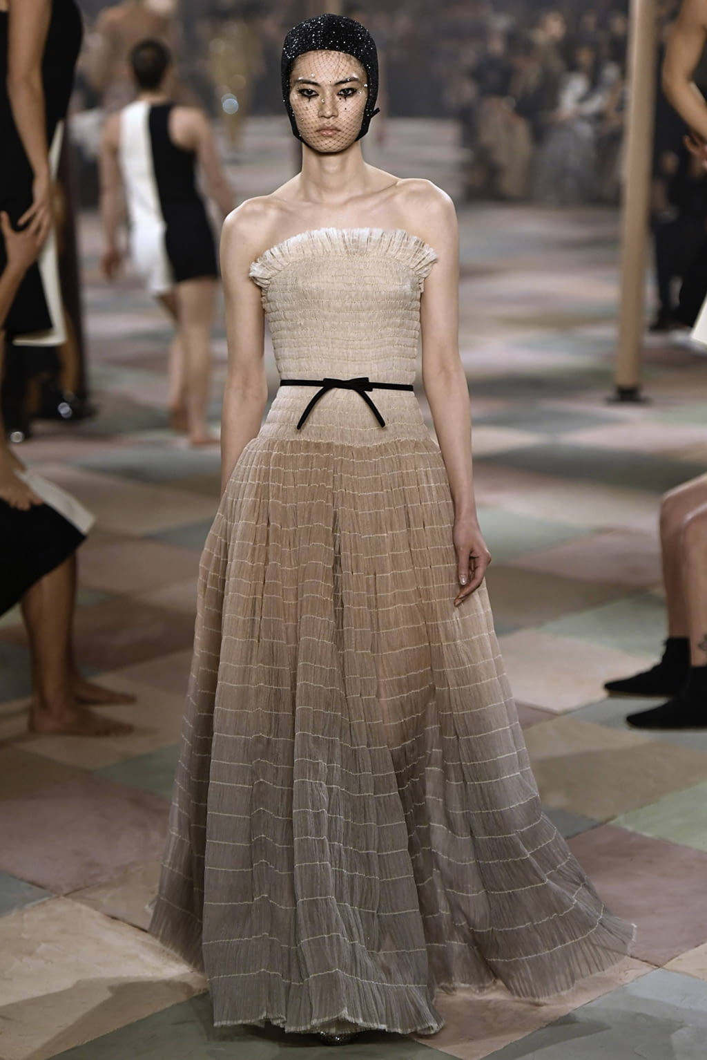 Fashion Week Paris Spring/Summer 2019 look 18 from the Christian Dior collection couture
