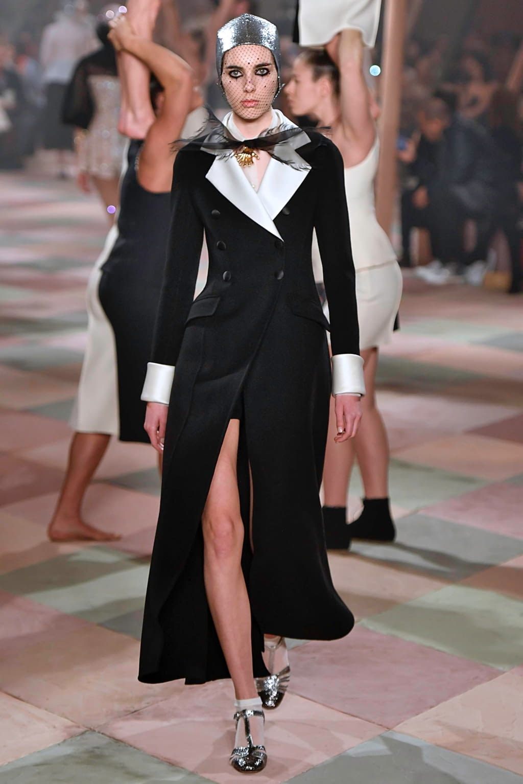 Fashion Week Paris Spring/Summer 2019 look 45 de la collection Christian Dior couture