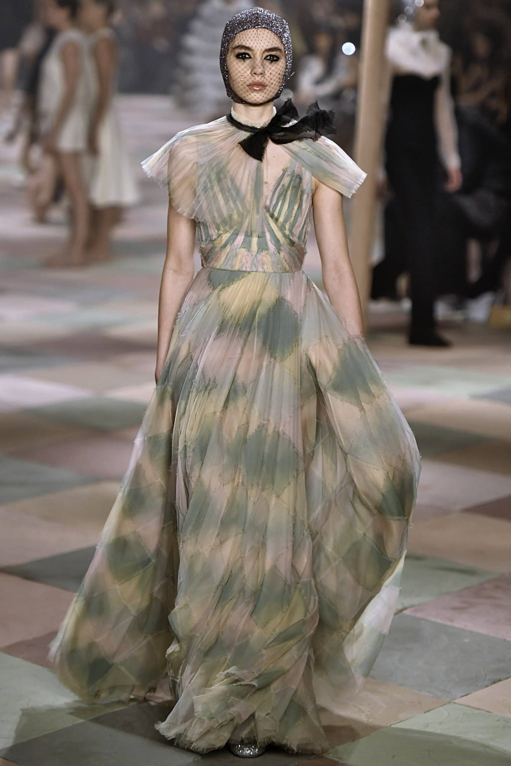 Fashion Week Paris Spring/Summer 2019 look 47 from the Christian Dior collection couture