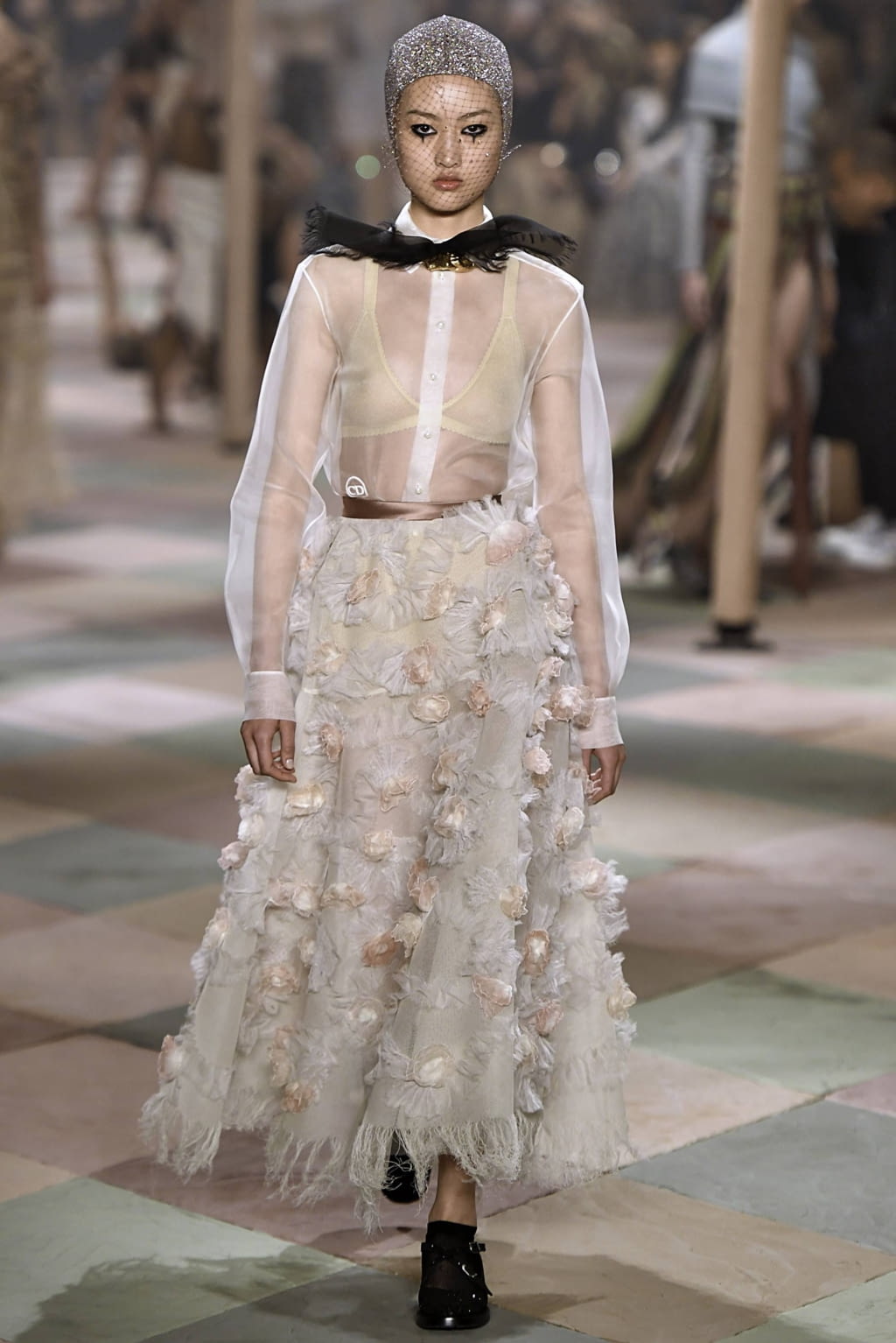 Fashion Week Paris Spring/Summer 2019 look 57 from the Christian Dior collection couture