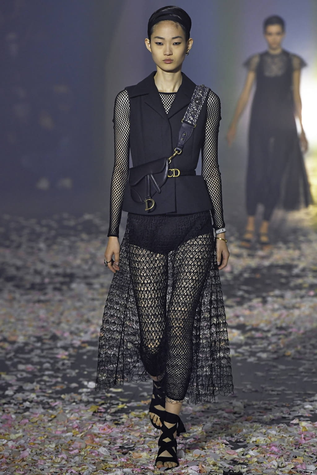 Fashion Week Paris Spring/Summer 2019 look 15 from the Christian Dior collection 女装