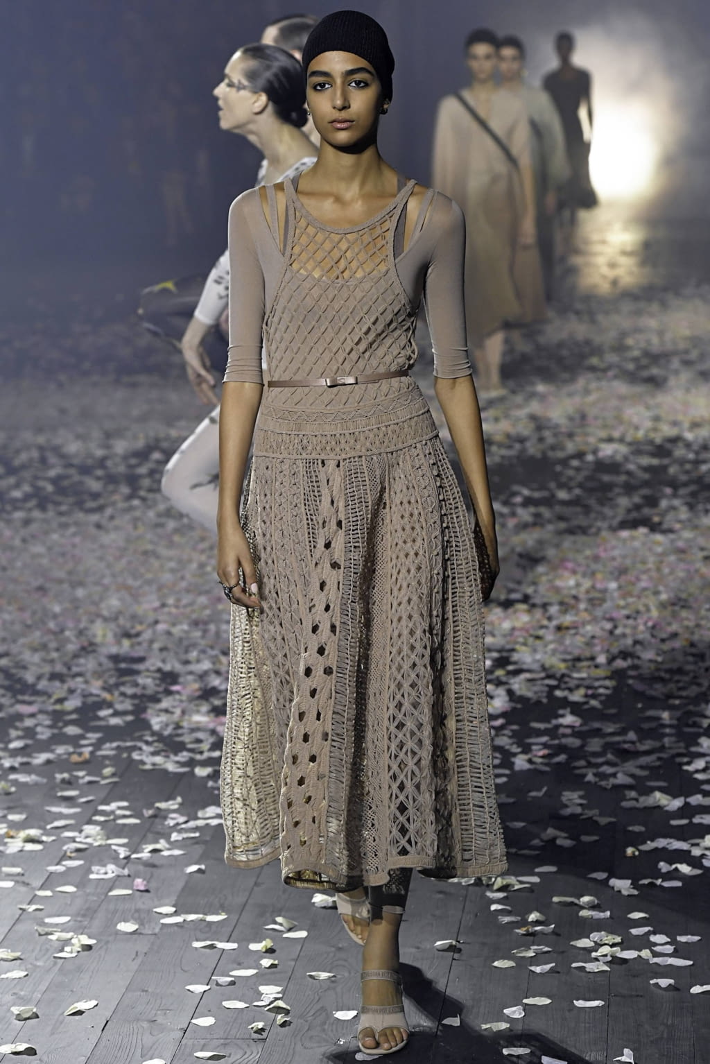 Fashion Week Paris Spring/Summer 2019 look 28 from the Christian Dior collection womenswear