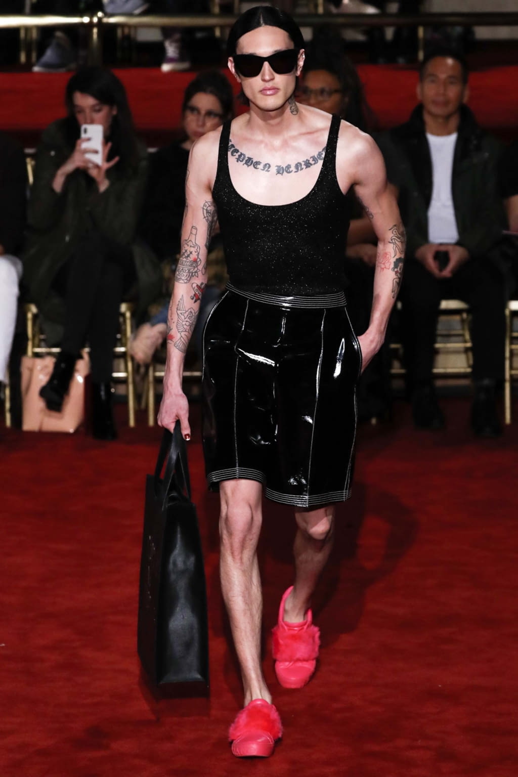 Fashion Week New York Fall/Winter 2018 look 13 from the Christian Siriano collection womenswear