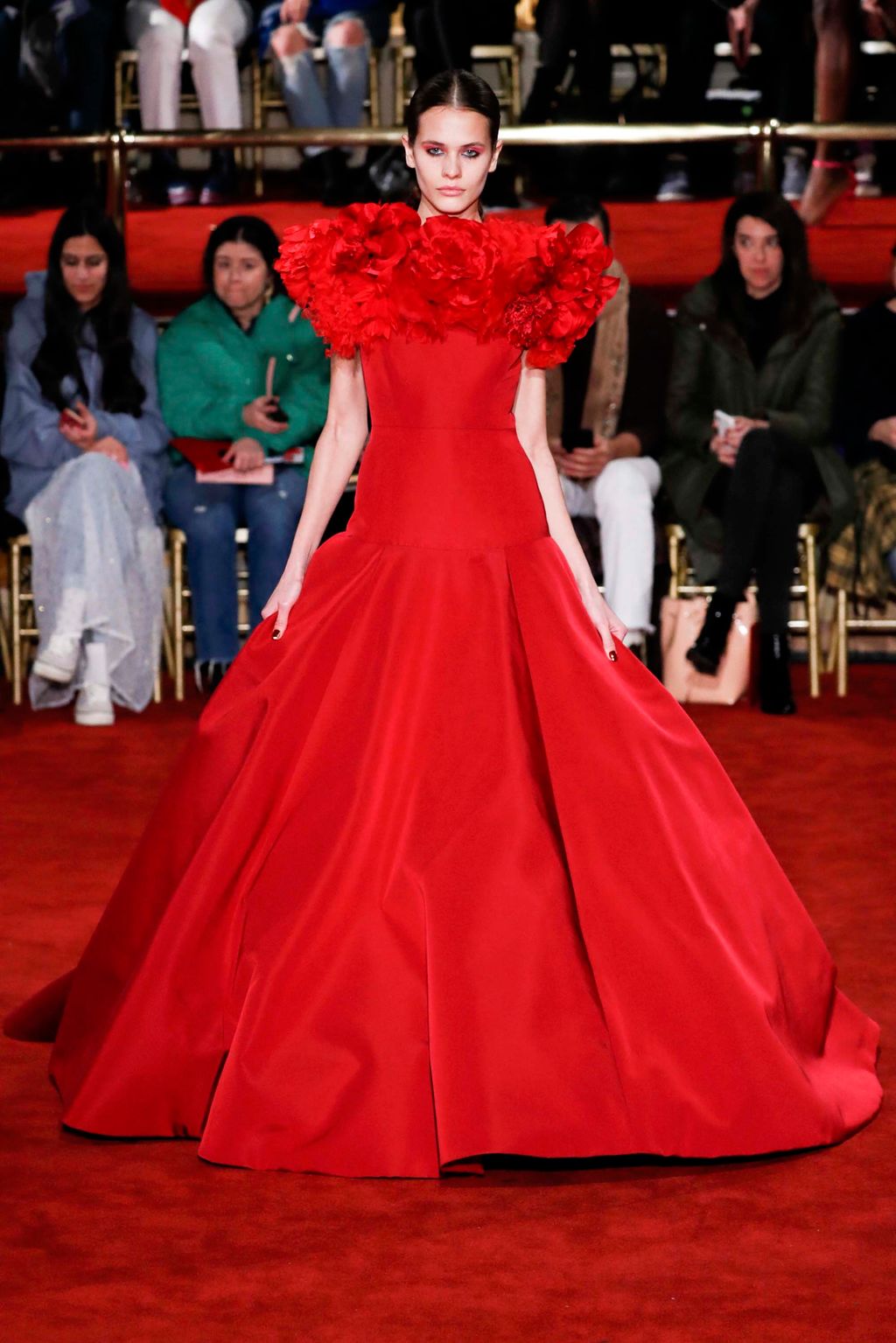 Fashion Week New York Fall/Winter 2018 look 67 from the Christian Siriano collection 女装