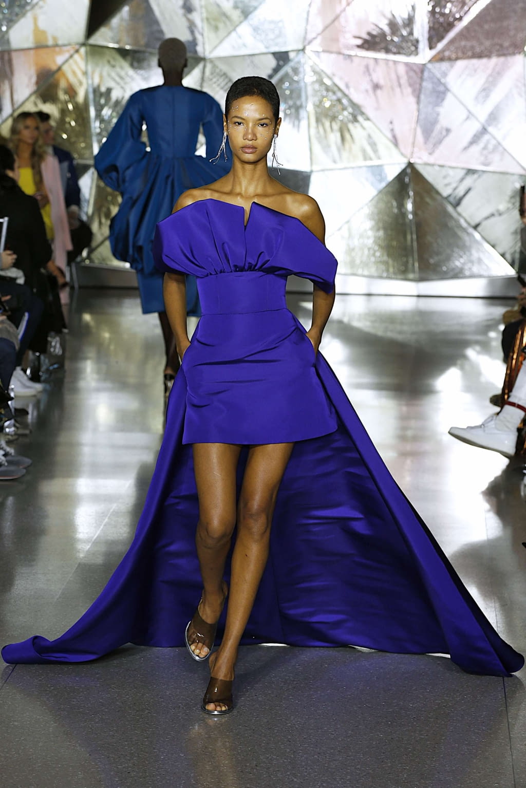 Fashion Week New York Fall/Winter 2019 look 48 from the Christian Siriano collection womenswear