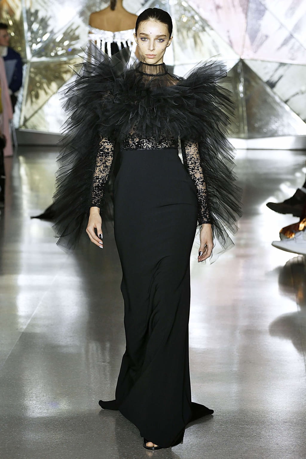 Fashion Week New York Fall/Winter 2019 look 52 from the Christian Siriano collection 女装