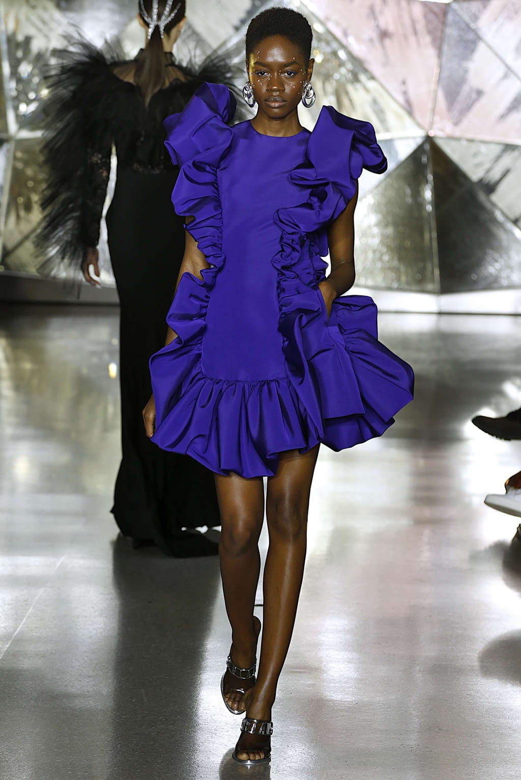 Fashion Week New York Fall/Winter 2019 look 53 from the Christian Siriano collection womenswear