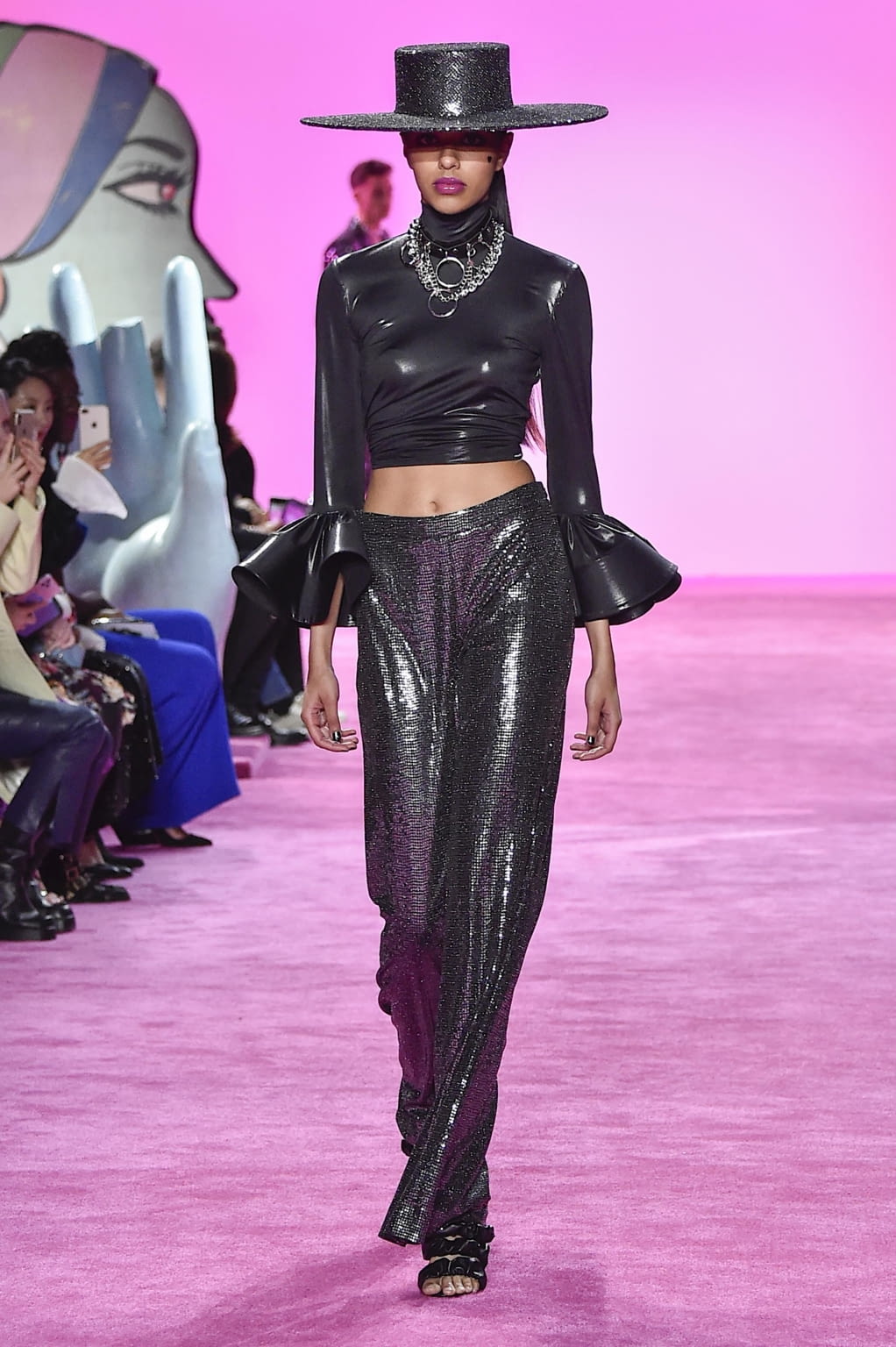 Fashion Week New York Fall/Winter 2020 look 7 de la collection Christian Siriano womenswear